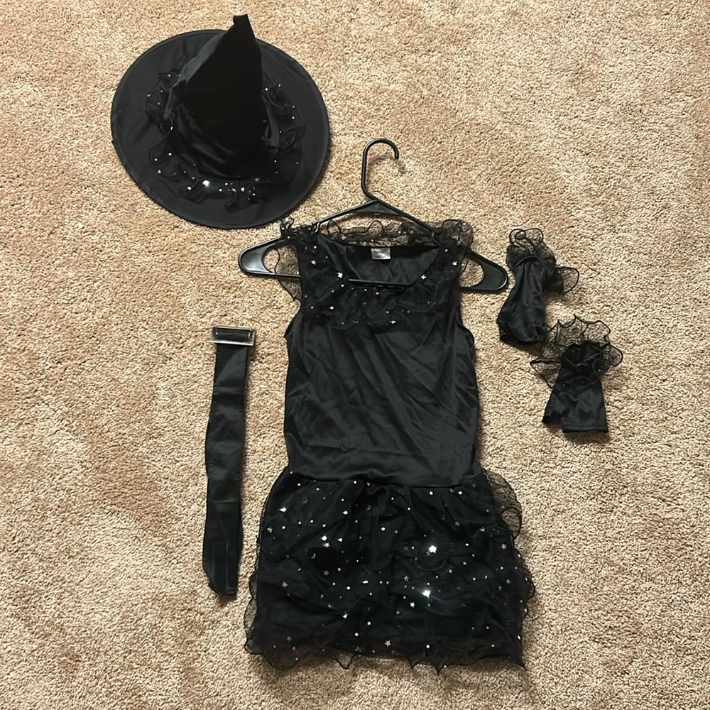 Girls Sparkly Witch Costume